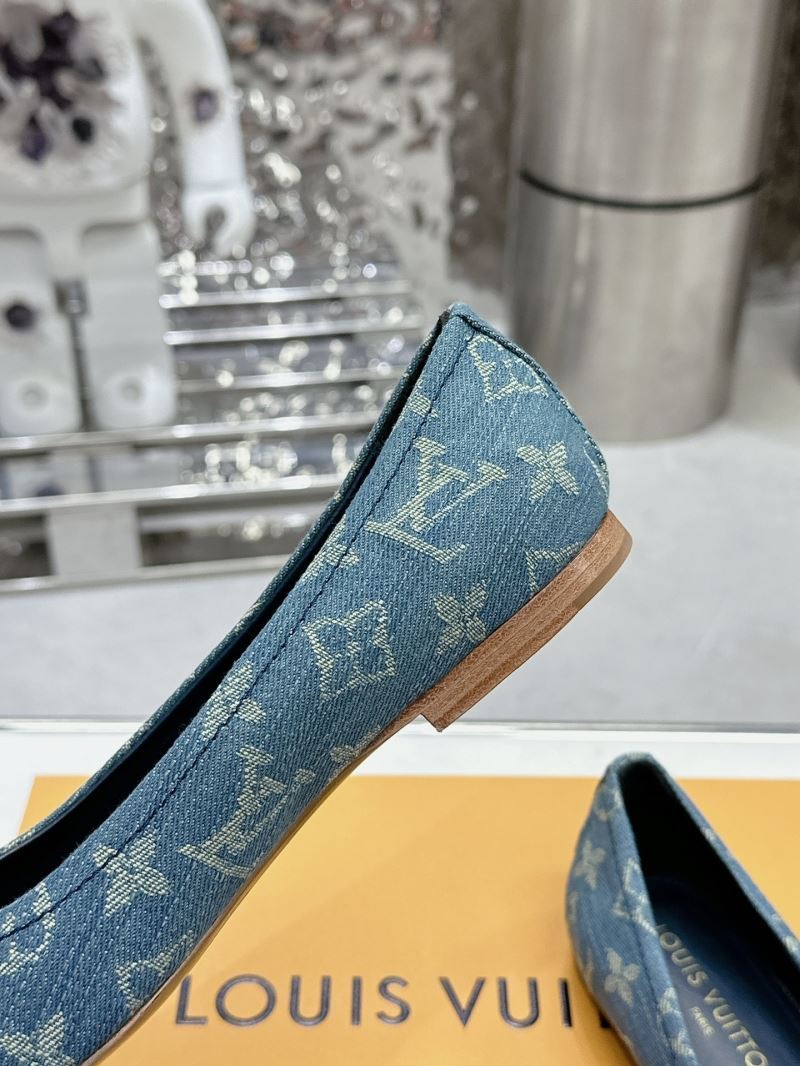 Louis Vuitton Flat Shoes